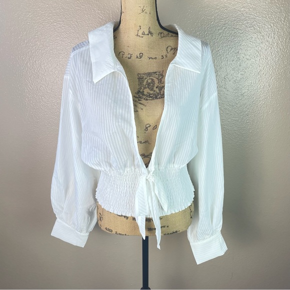 Fashion Nova Crop Top XL Relaxed Fit Long Sleeve Blouse Shirt Casual Minimalist - Picture 3 of 10